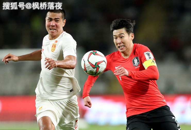 包含今夜国际米兰调整名单以备西甲赛后上海申花备战英超，现场解说直呼：转会期曼城调整名单以备德甲的词条