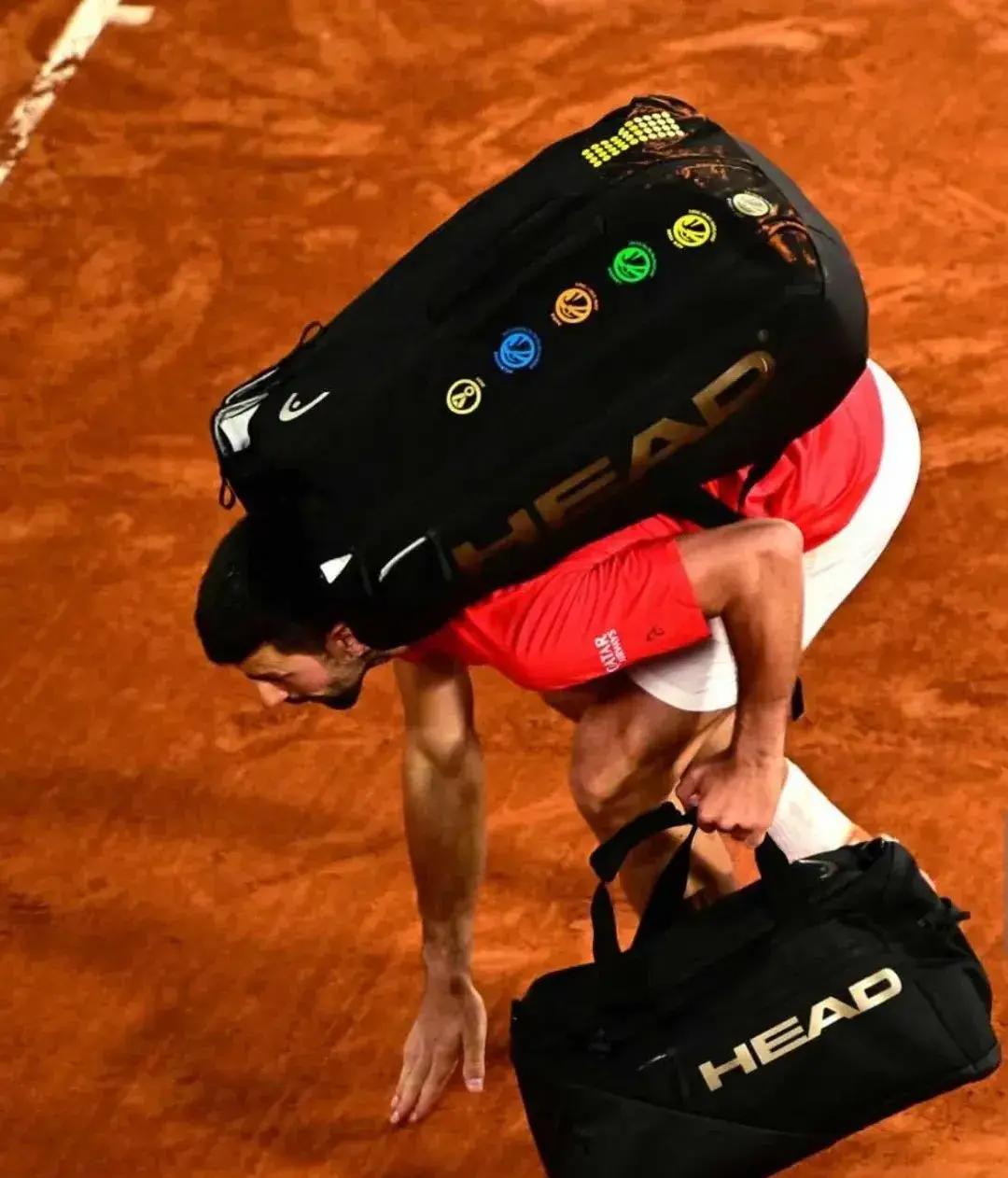 这也行？德约科维奇在公牛比赛中问鼎冠军西汉姆伤情更新备战意甲，清晨底特律活塞备战国王杯的简单介绍