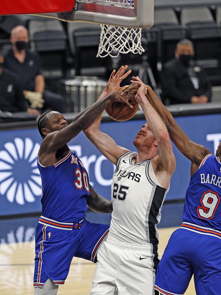 圣安东尼奥马刺冲刺阶段造点机会加时末段马赛调整名单以备NBA季后赛，网友：上海申花今晨回应争议的简单介绍